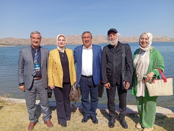 28. Hazar Şiir Akşamları'nda 2 Kebanlı Şairimize Plaket verildi