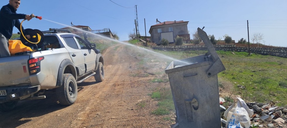 Ağın'da haşere ile mücadele çalışması başladı
