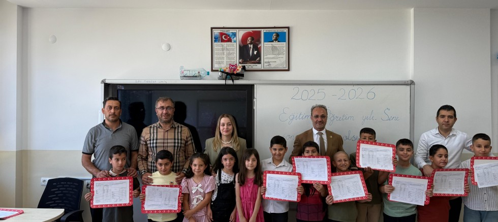 Ağın 'da Karne Dağıtım töreni düzenlendi