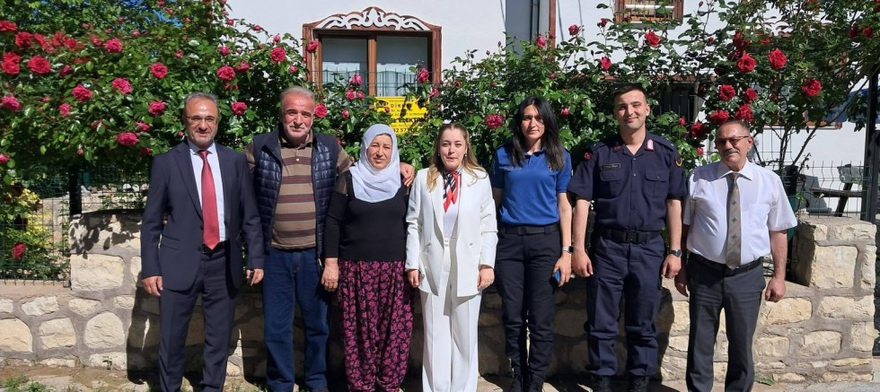 Ağın'da şehit Ailelerine bayram ziyareti