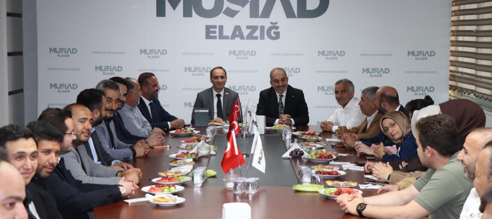 BAŞKAN ALAN, MÜSİAD DOST MECLİSİ’NE KONUK OLDU