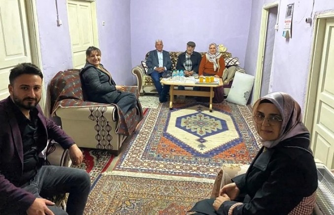 Başkan Tunç Keban'da gönül ziyaretleri kapsamında misafir oldu
