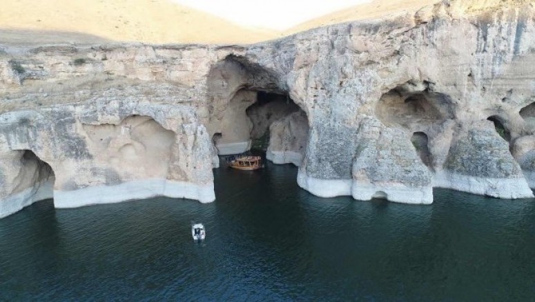 Elazığ Ak Parti Milletvekili Mahmut Rıdvan Nazırlı Saklı kapı için Müjde verdi