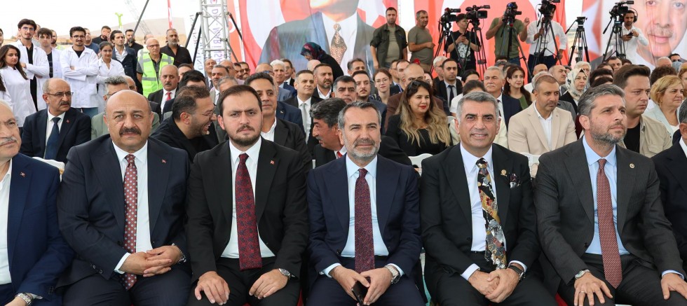 Fırat Üniversitesi 800 Yatak Kapasiteli Yeni Hastane Binasının temeli atıldı