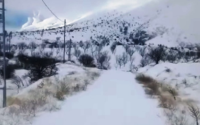 Keban Bademli-Lorikan  yolunda Kar Temizlemesi yapıldı