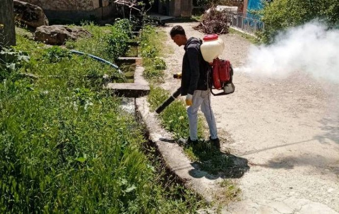 Keban Belediyesi ilaçlama çalışmalarına başladı