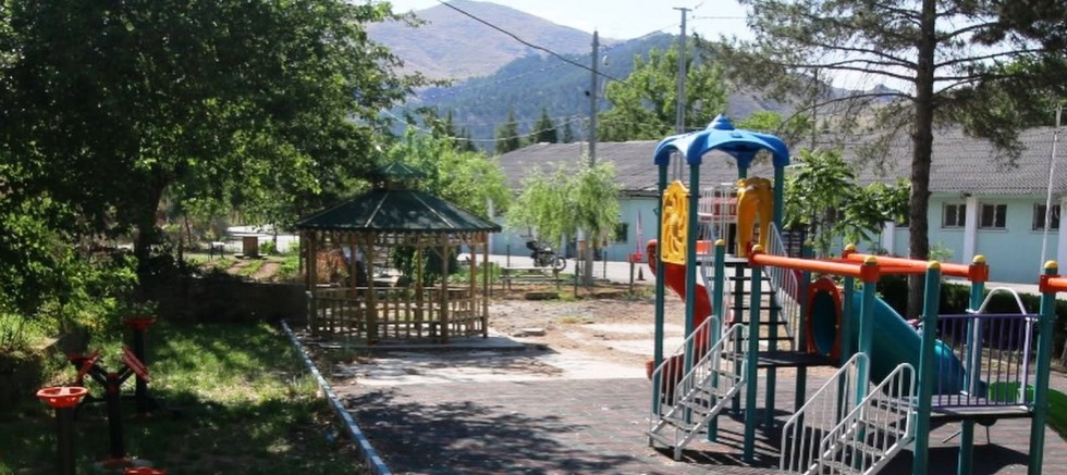 Keban Belediyesi Mahallelere Çocuk Parkı Çalışmaları