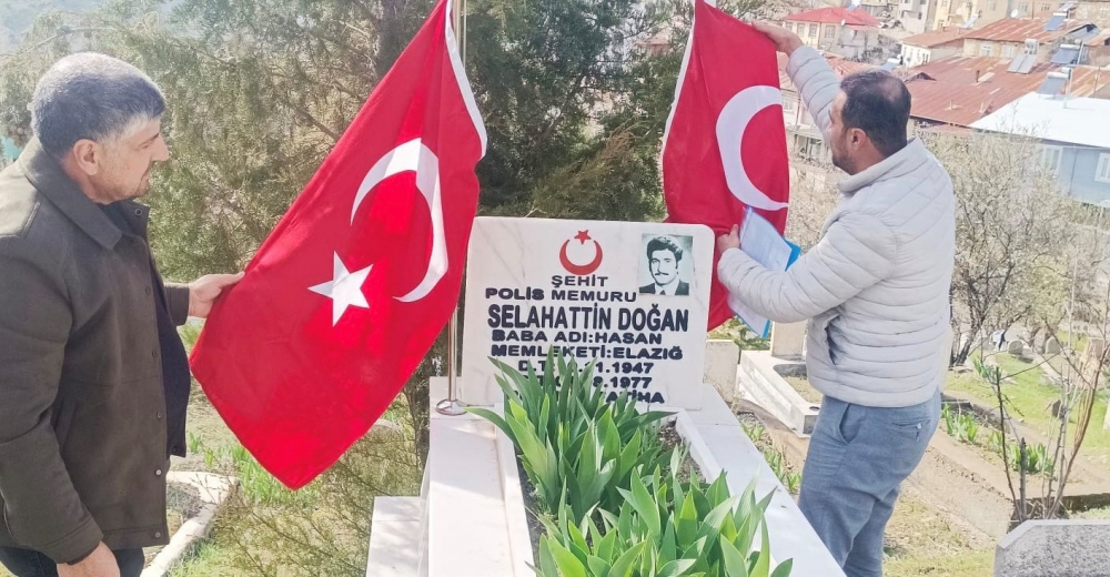 Keban ve Ağın'da Şehit Kabirleri ziyaret edildi