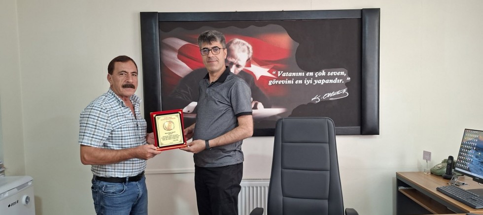 Kebanlı Eğitimci Nezir Bulut Emekli oldu