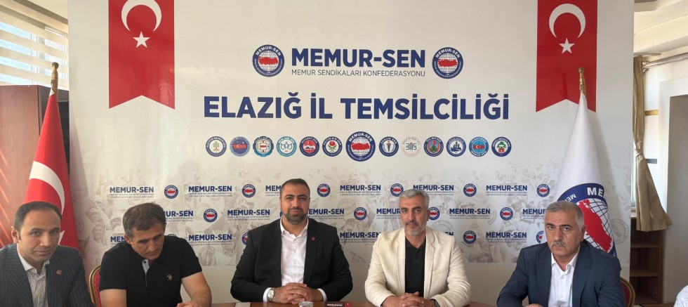 SAADET PARTİSİ 