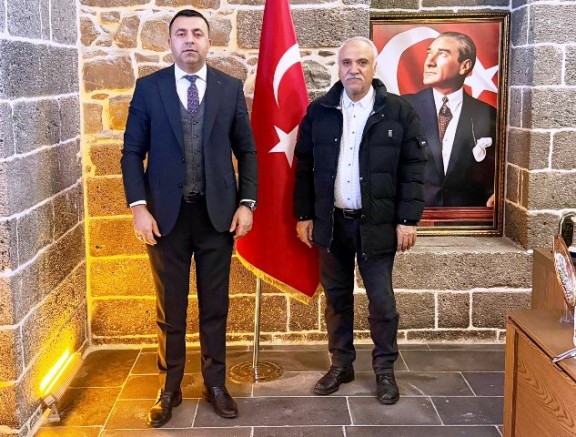 Sur Kaymakamı Hasan Akbulut'a Keban'dan ziyaret