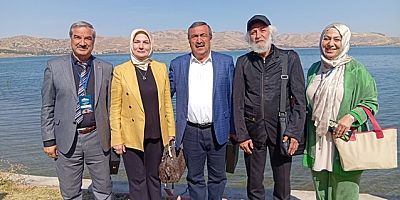 28. Hazar Şiir Akşamları'nda 2 Kebanlı Şairimize Plaket verildi