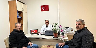 Ağın Belediye Başkanı Çakar, Görevi Başında doktorların gününü kutladı