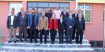Ağın Kaymakamı Yılmaz Muhtarlar ile bir araya geldi
