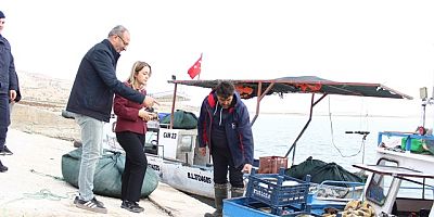 Ağın Kaymakamı Yılmaz ve Belediye Başkanı Çakar Balıkçılar ile biraya geldiler
