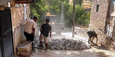 Ağın Pul Köyüne Kilitli Parke yapılıyor