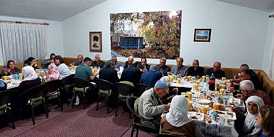 Ağın Şenpınar Mahallesi  İftar yemeğinde bir araya geldi