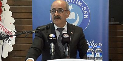 Ağınlı Ömer Topaloğlu Türk Eğitim-Sen 2 No’lu Şubesi Genel Kurulu yeniden başkanlığa seçildi