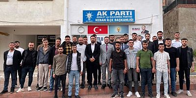 AK Parti MKYK Üyesi ve Teşkilat Başkan Yardımcısı Şenel Keban'da Gençler ile bir araya geldi