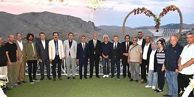 Anadolu Su ürünleri Mühendisleri Derneği (Ana-Süm-Der) Keban'da toplandı