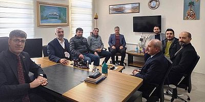 Elazığ Eğitim-Bir-sen'den Keban Milli Eğitim Müdürü Emre'ye hayırlı olsun ziyareti