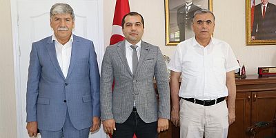 Elazığ TEİAŞ Bölge Müdürü Saraç ve Keban EÜAŞ Müdürü Kaya, Kaymakam Onur’u ziyaret etti