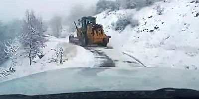 Keban Altınkürek-Piran Köyü yolunda Kar Temizlemesi yapıldı