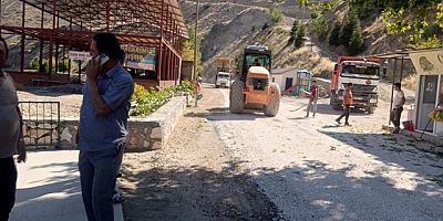 Keban Belediyesi İlçe Girişi ve Fırat Sahilini Asfaltladı 