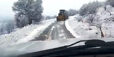 Keban Beydeğirmeni Köyü yolunda Kar Temizlemesi yapıldı