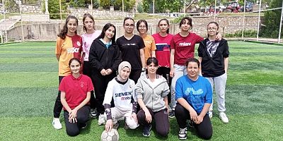 Keban Çok Programlı Lisesi Kızlar arası Futbol Turnuvası düzenlendi