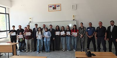 Keban'da Öğrencilere Törenle  Karne Dağıtıldı