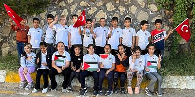 Keban'da okullarda öğrenciler Filistine destek verdiler