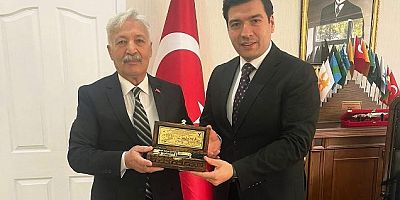 Keban Eski Belediye Başkanı Çelik, ve  Başkan Dinkçi Kaymakam Atalık'ı ziyaret etti