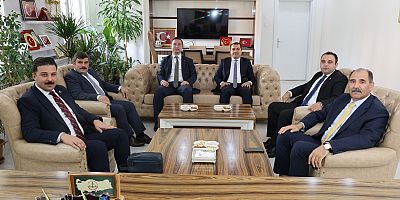 Keban Kaymakamı Onur, İl  Milli Eğitim Müdürü  Aziz Gün'ü ziyaret etti