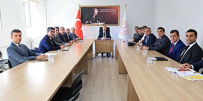 Keban Millî Eğitim Müdürü Emre LGS Tedbir Toplantısına Katıldı