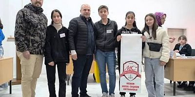 Keban Musa Coşkun Ortaokulu, Münazara Turnuvasında yarı finalde
