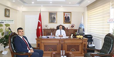 Keban Ziraat Bankası  Müdürü Oluklu Keban Kaymakamı Onur'u ziyaret etti