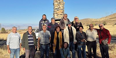 Kebanlı Sanat yönetmeni  Kenan Öztürk doğduğu köyü sanat merkezine çevirdi