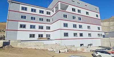 Milletvekili Keleş, Keban Devlet Hastanesini  inceledi