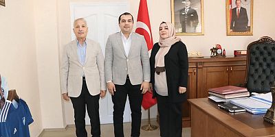 Ramazan Çelik ve İl Genel Meclis üyesi Doğan, Keban Kaymakamı Onur’u ziyarette etti