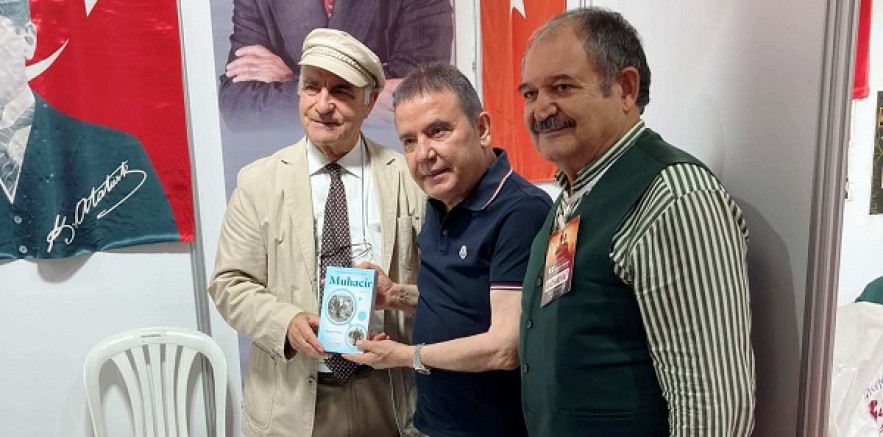  Yazarımız Prof.Dr.Ramazan Demir Elazığ 5. Kitap Fuarında