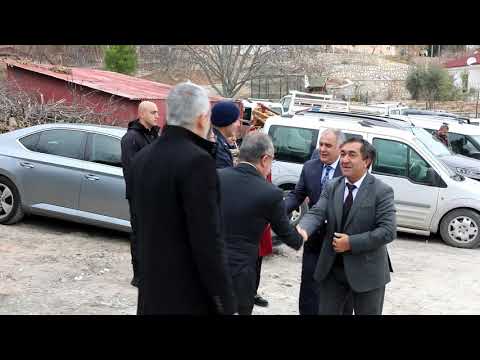 Elazığ Valisi Hatipoğlu Ağın'da kişiye p hibeli 120 makine ve ekipman dağıttı